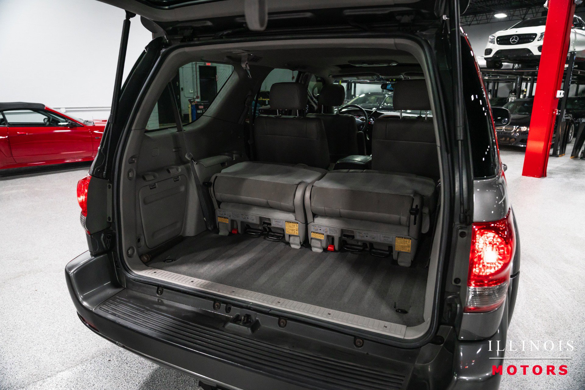 Used 2006 Toyota Sequoia Limited image 17