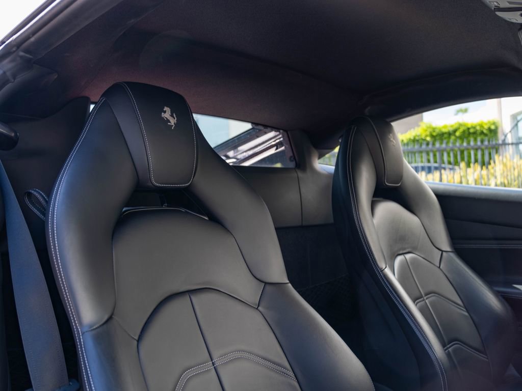 Used 2018 Ferrari 488 GTB image 29