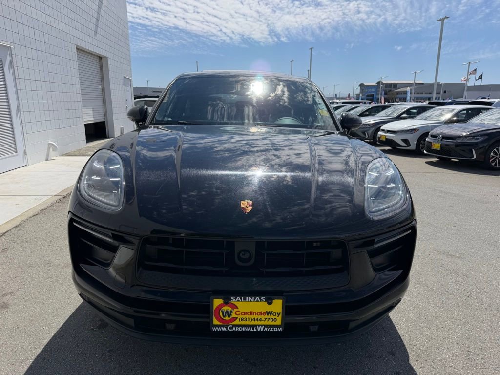Used 2024 Porsche Macan AWD/4WD image 9