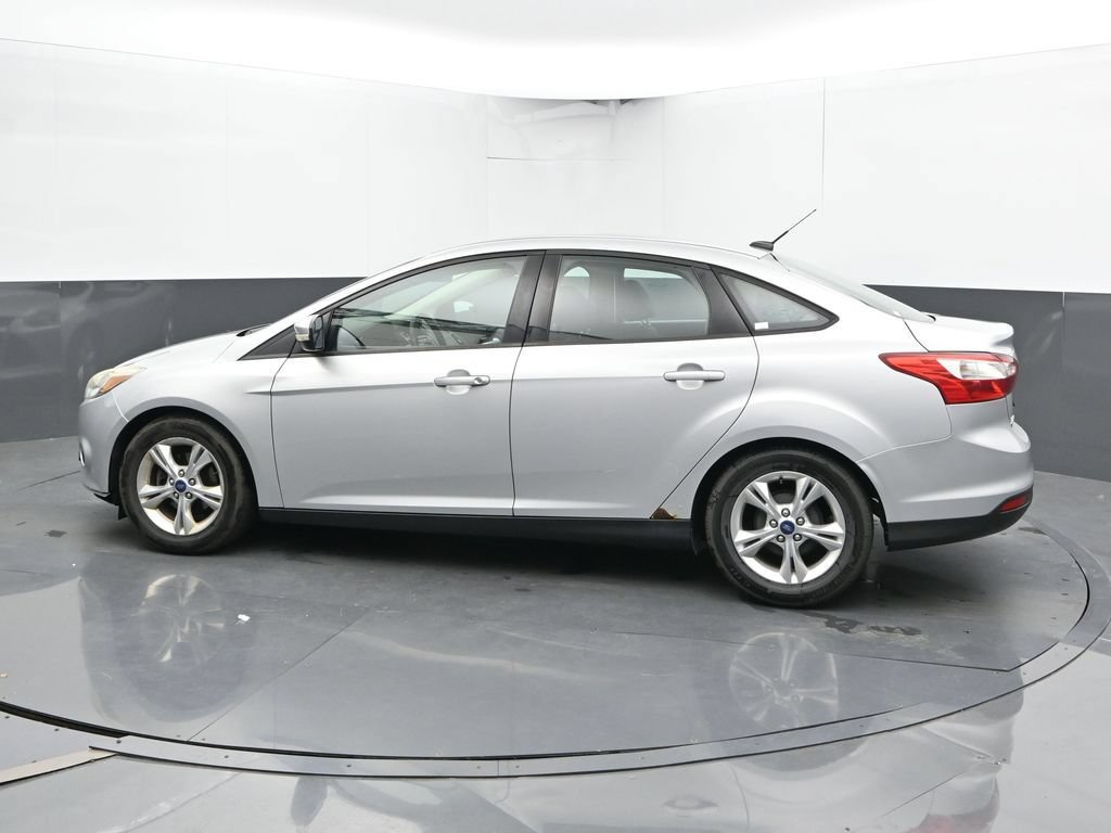 Used 2014 Ford Focus SE FWD image 7