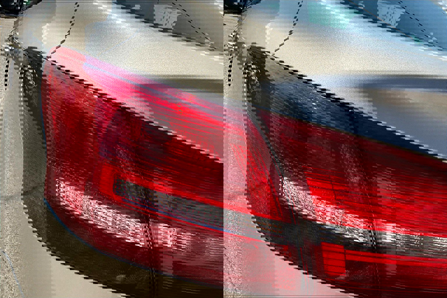 Used 2018 Ford Focus SE image 28