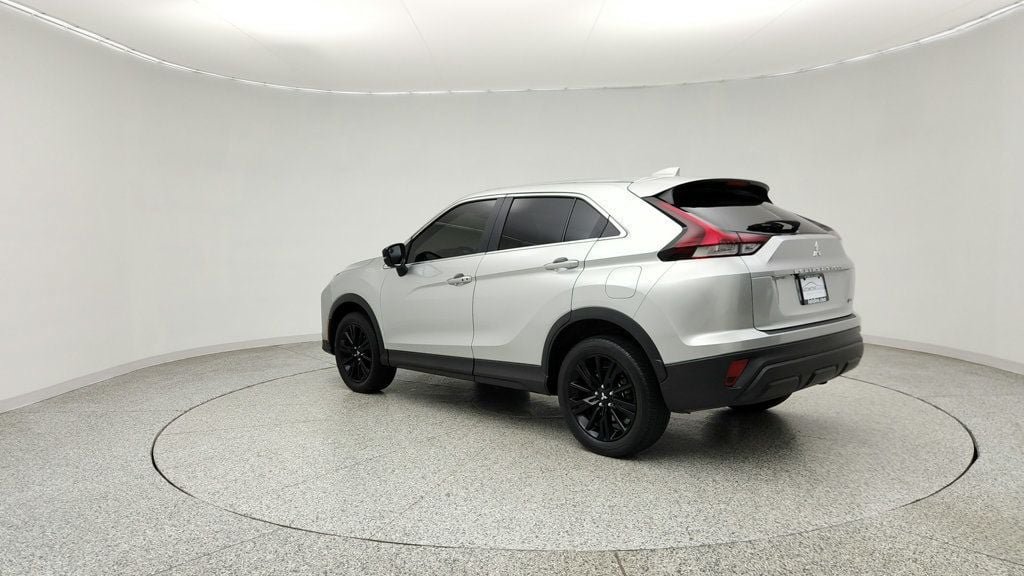 Used 2025 Mitsubishi Eclipse Cross LE AWD/4WD image 7