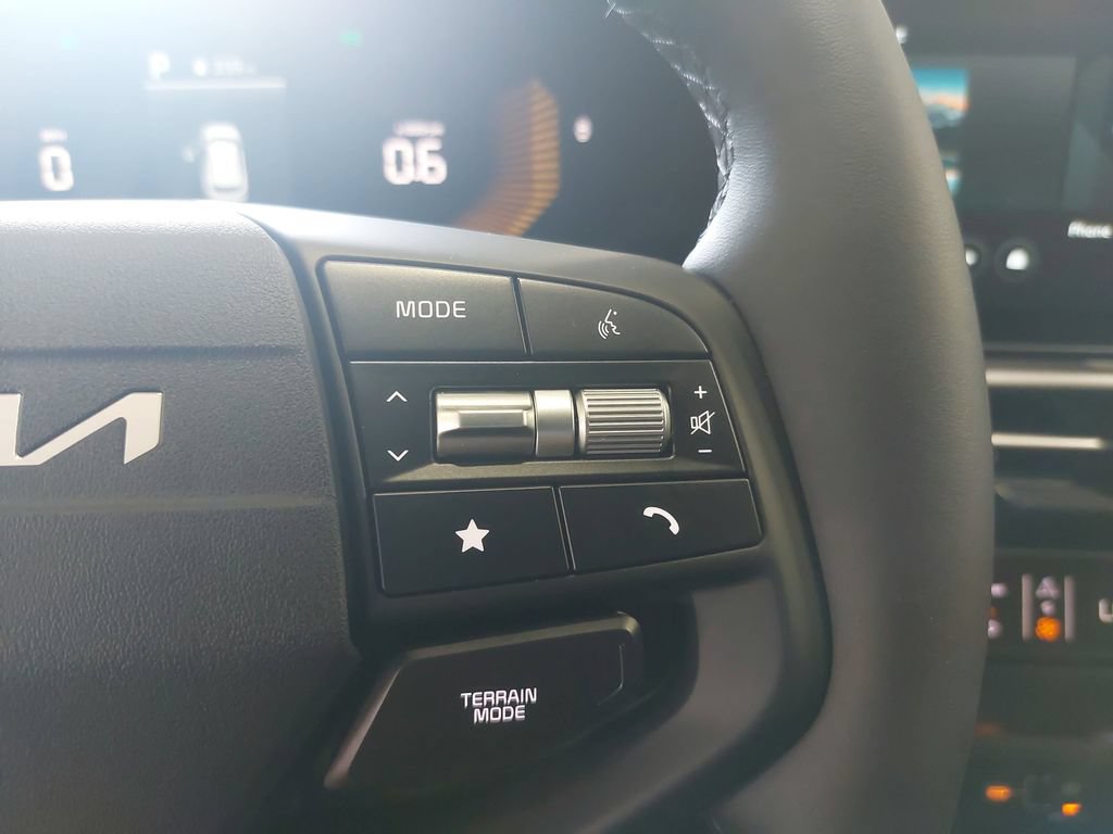 New 2026 Kia Sportage EX AWD/4WD image 18