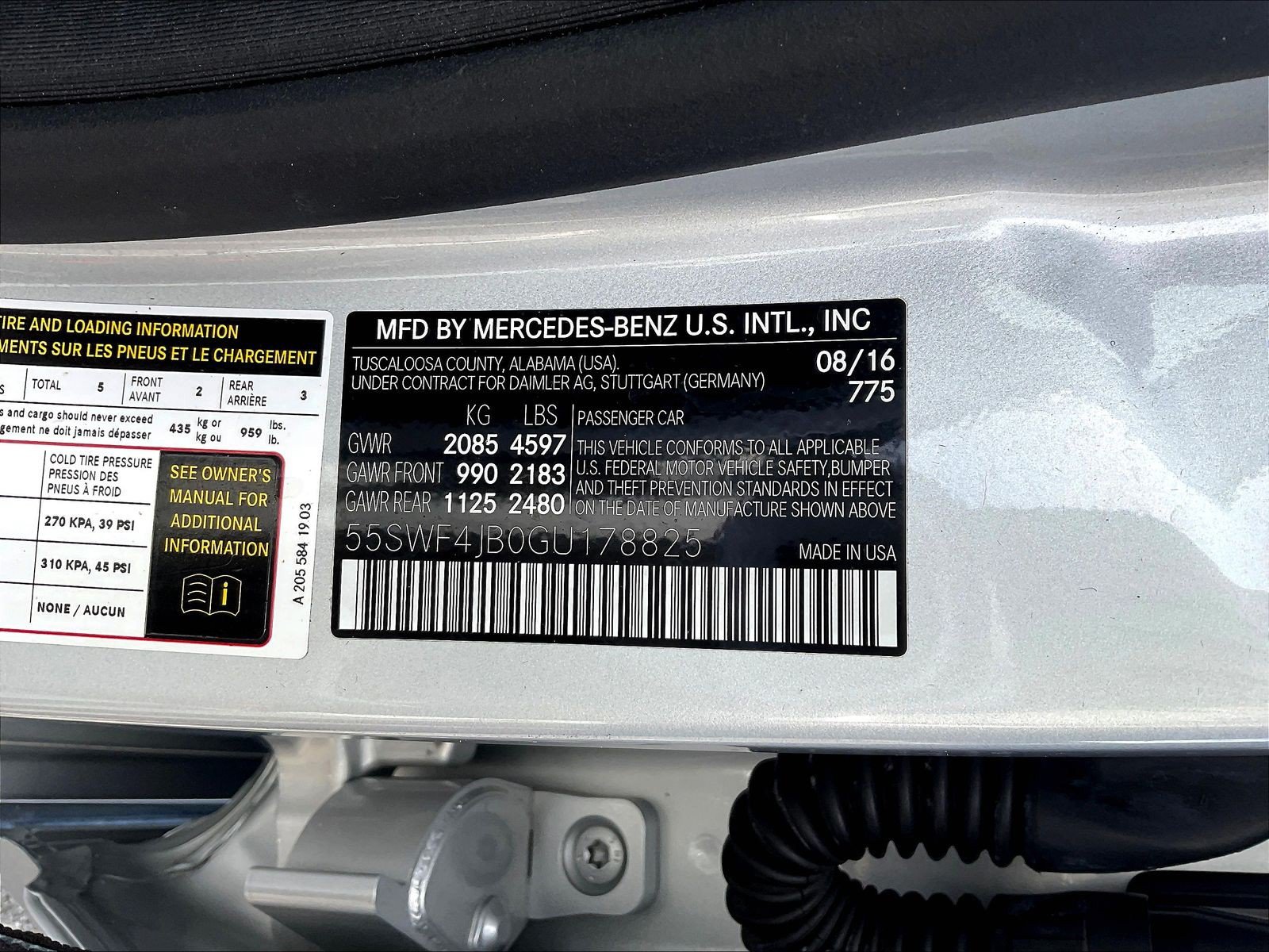Used 2016 Mercedes-Benz C 300 Sedan image 19