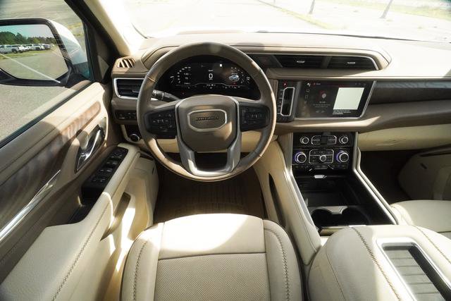 Used 2022 GMC Yukon Denali RWD image 11