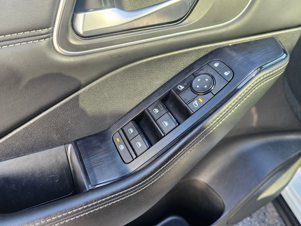 Used 2021 Nissan Rogue SV image 27