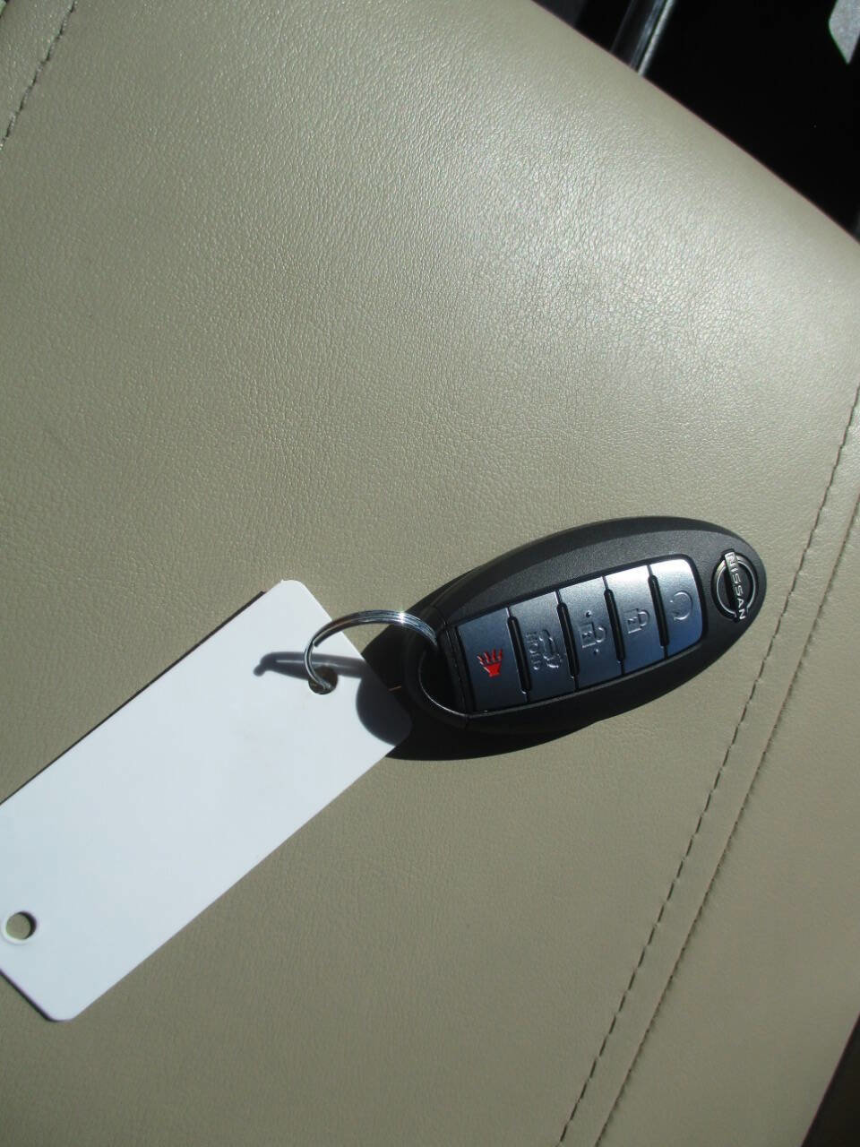 Used 2023 Nissan Armada Platinum w/ Captain's Chairs Package image 39