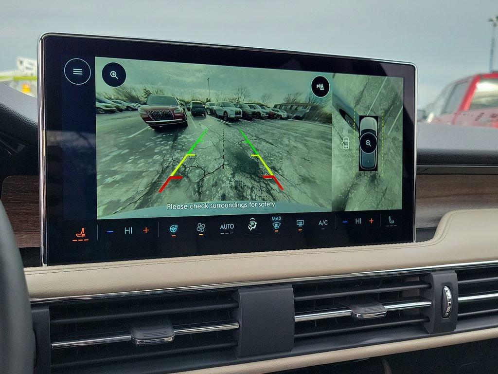 New 2026 Lincoln Corsair Reserve w/ Rear Removable Package Tray AWD/4WD image 26