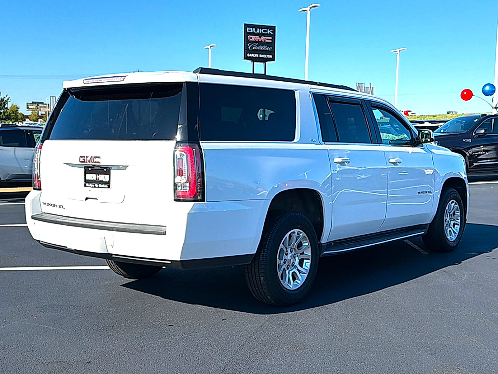 Used 2020 GMC Yukon XL SLT AWD/4WD image 8