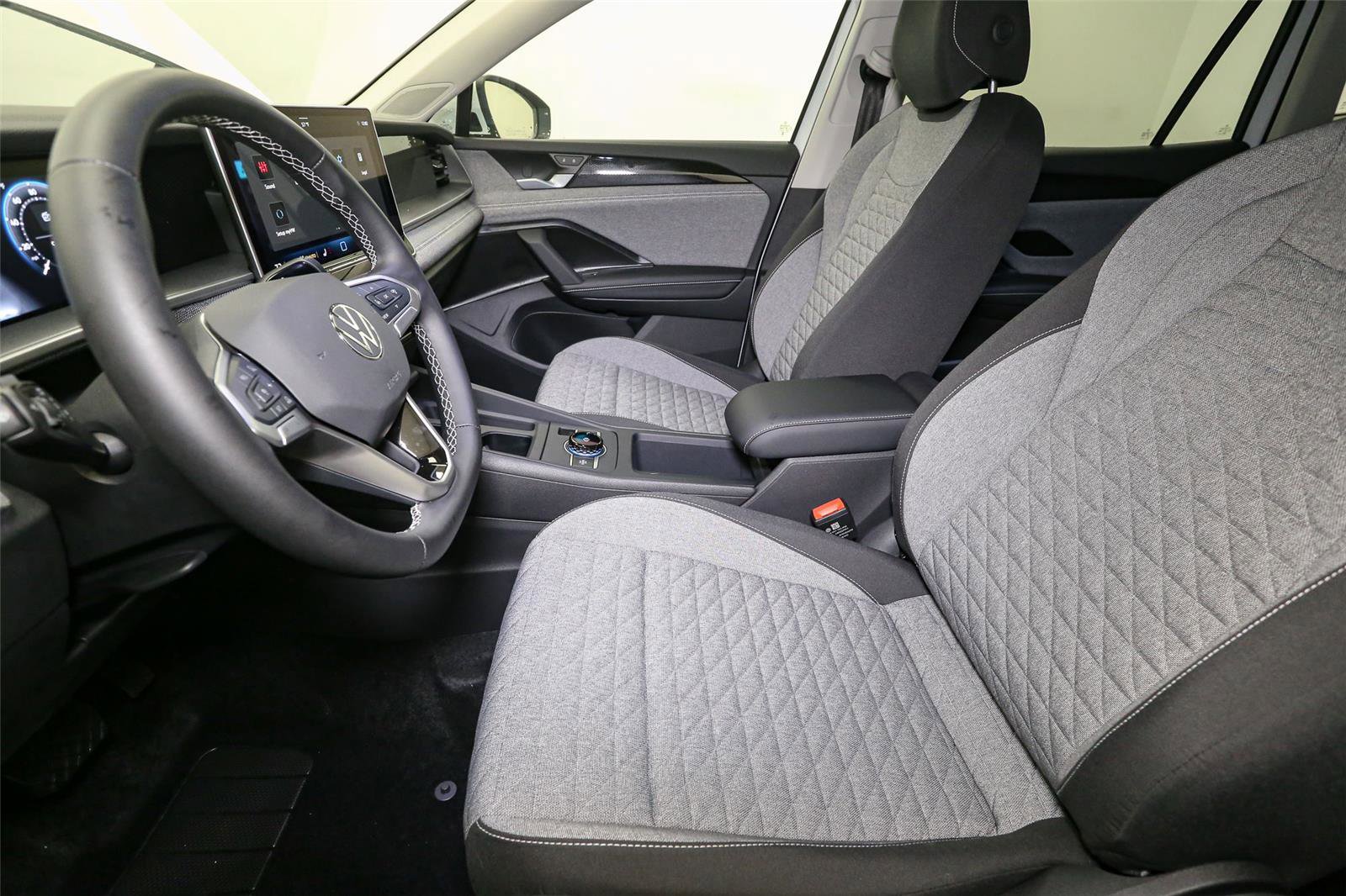 New 2025 Volkswagen Tiguan S image 23