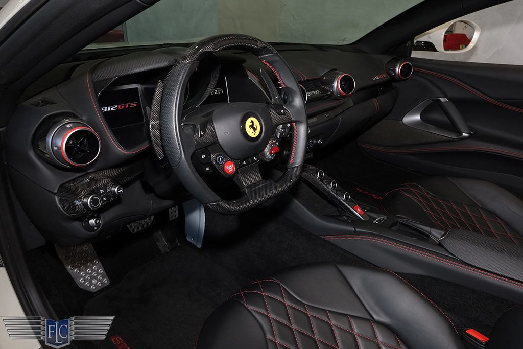 Used 2021 Ferrari 812 GTS RWD image 24