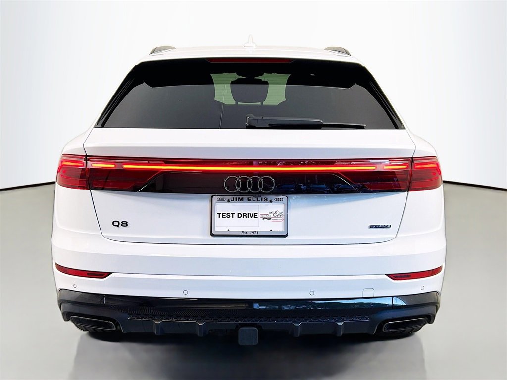 New 2026 Audi Q8 Premium Plus image 7