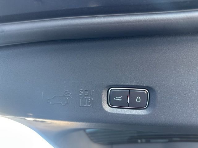 New 2025 Ford Expedition Active image 30