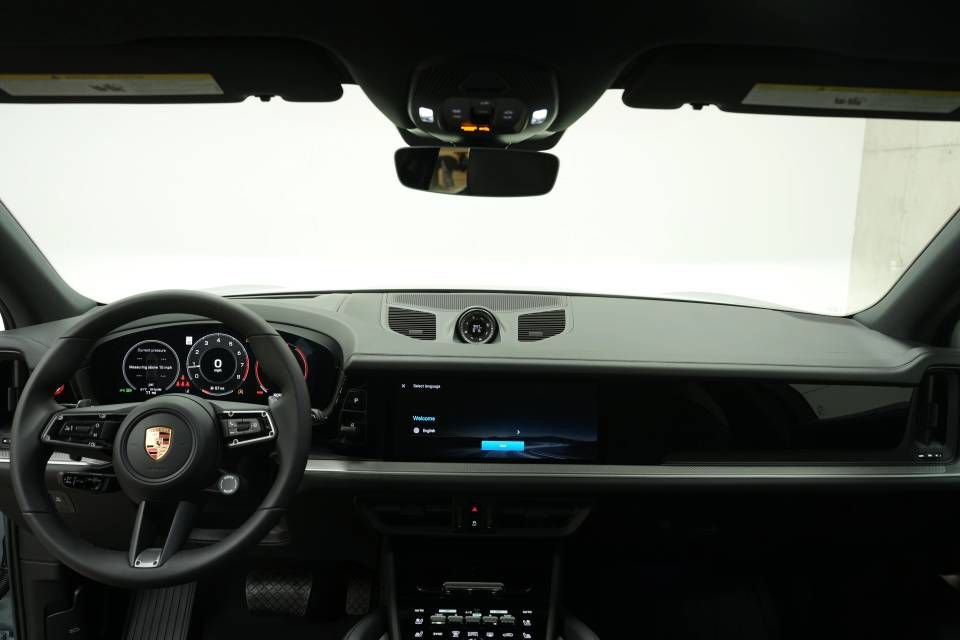 New 2026 Porsche Cayenne image 16