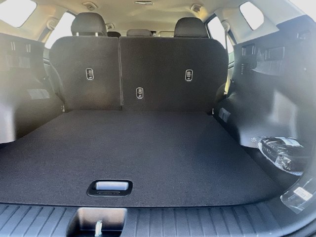 New 2027 Kia Sportage LX FWD image 23