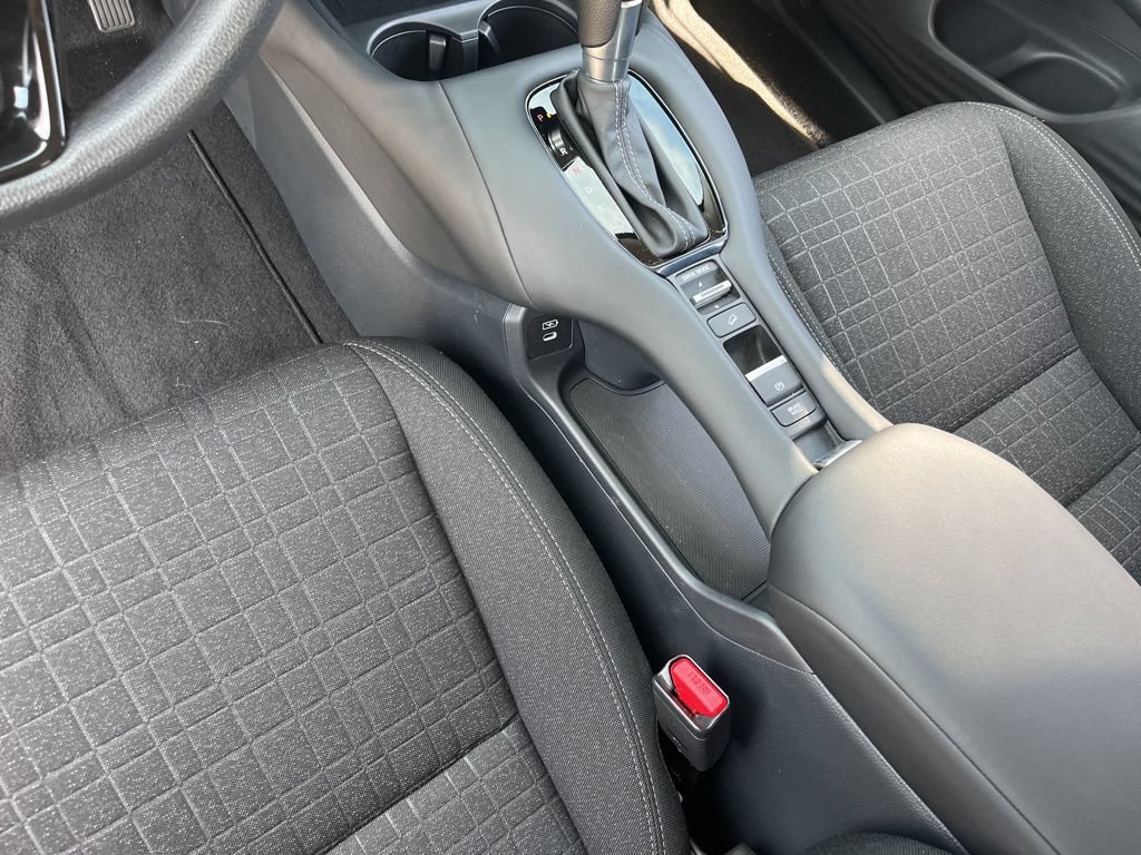 Certified 2026 Honda HR-V LX image 20