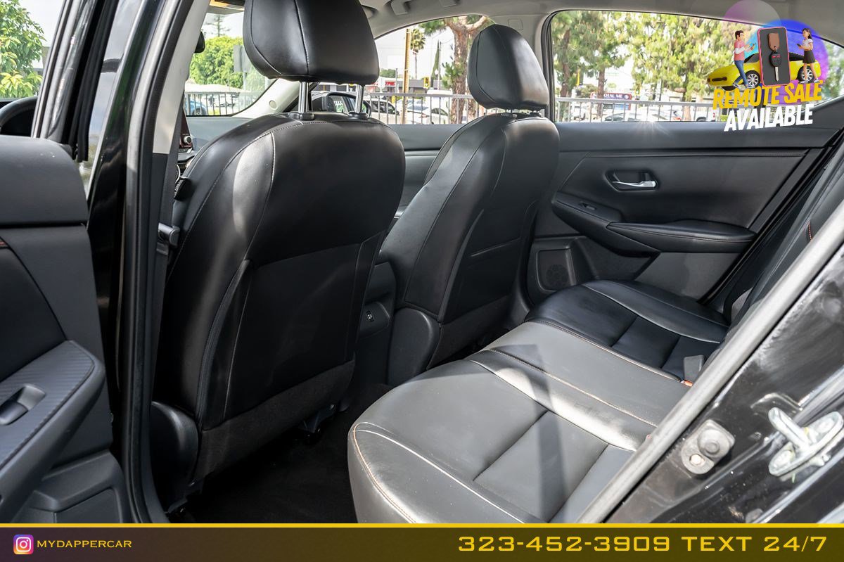 Used 2020 Nissan Sentra SR w/ Premium Package FWD image 14