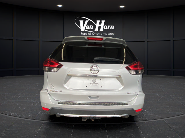 Used 2020 Nissan Rogue SL AWD/4WD image 6