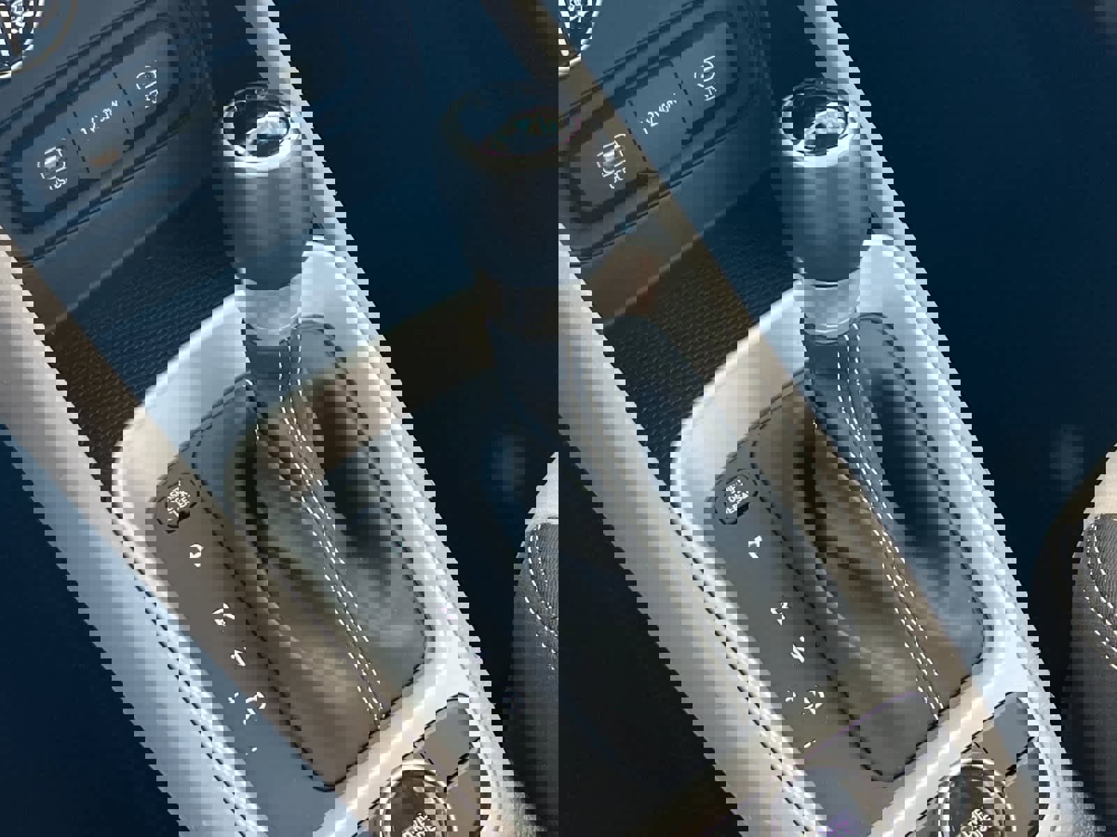 Certified 2023 Hyundai Venue SEL w/ Cargo Package image 22