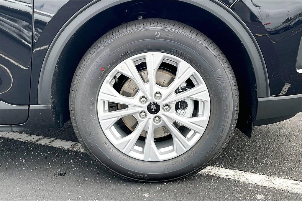 New 2026 Ford Escape Active image 12