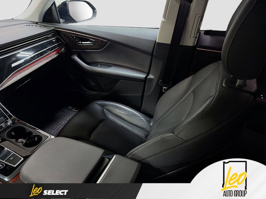 Used 2023 Audi Q8 Premium Plus image 25
