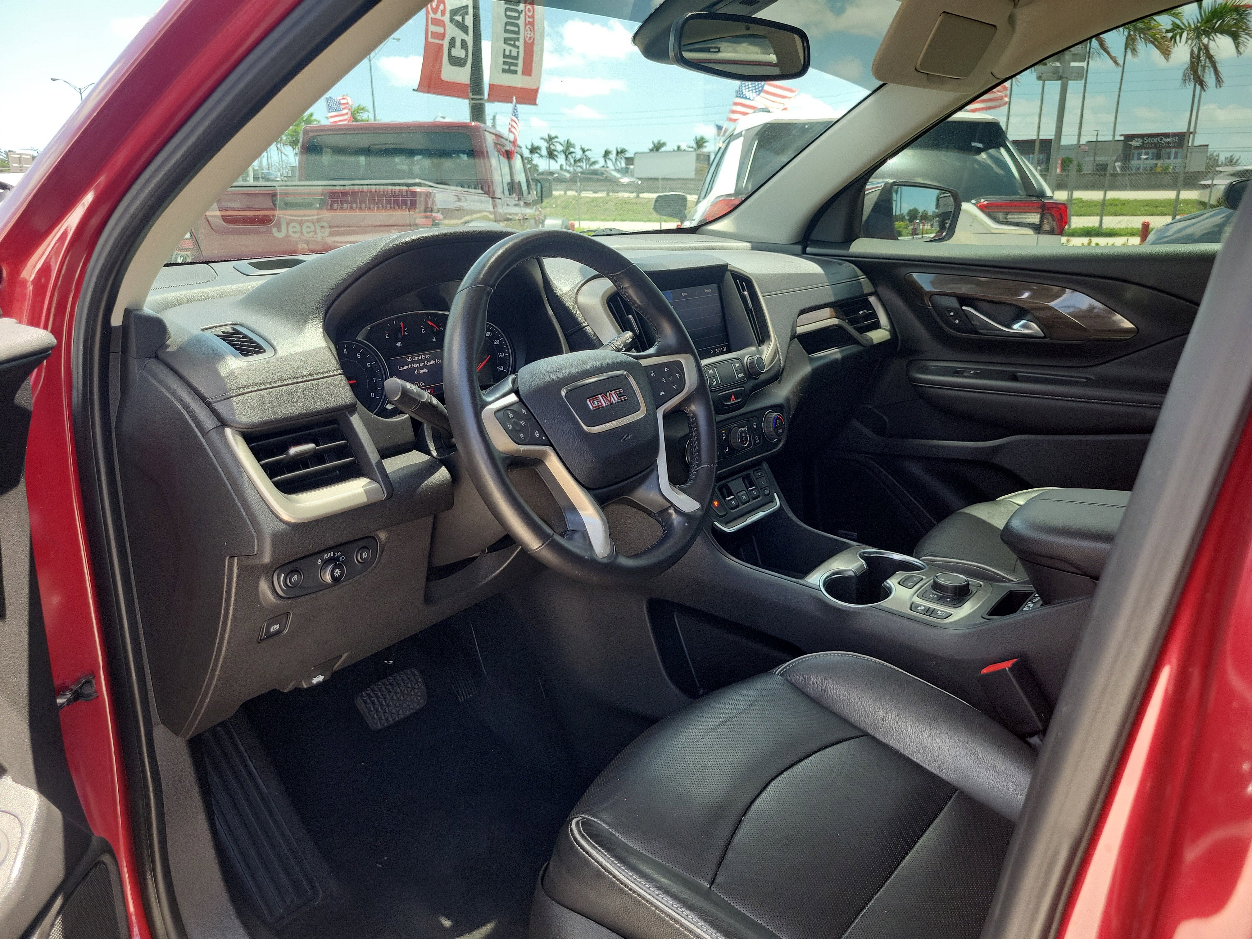 Used 2020 GMC Terrain Denali w/ Denali Premium Package FWD image 19