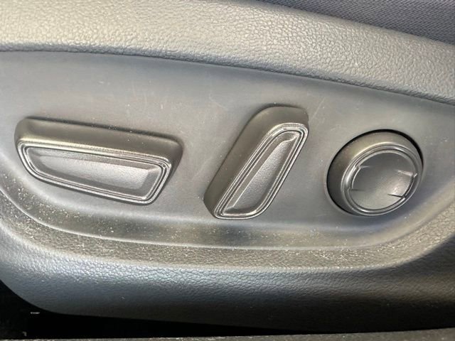 Used 2018 Toyota Camry LE FWD image 23