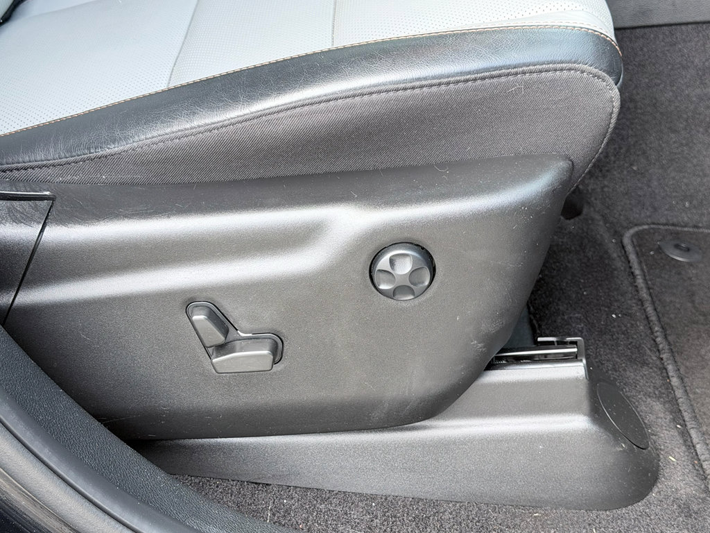 Used 2022 Dodge Durango R/T image 24