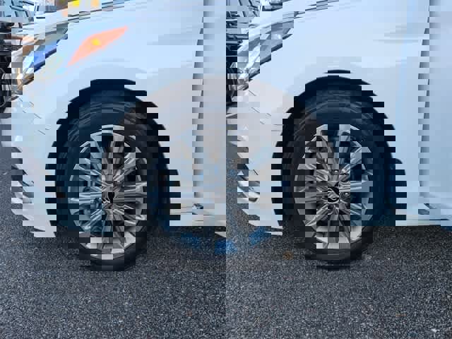 Used 2017 Hyundai Sonata Limited w/ Ultimate Package 04 image 21