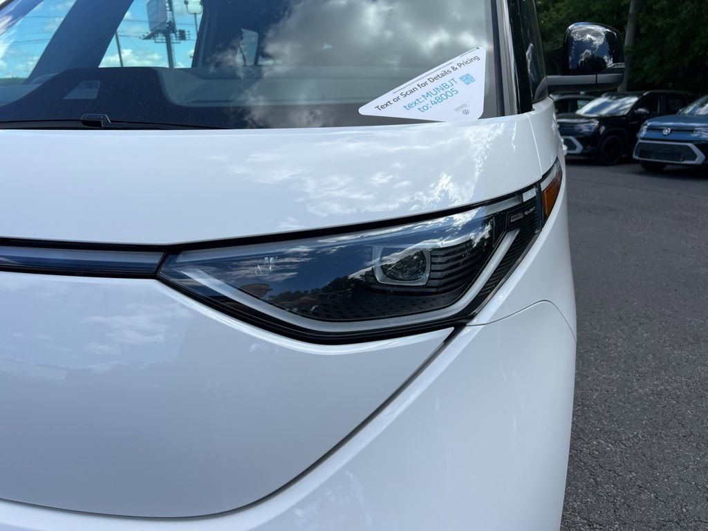 New 2025 Volkswagen ID. Buzz Pro S image 9