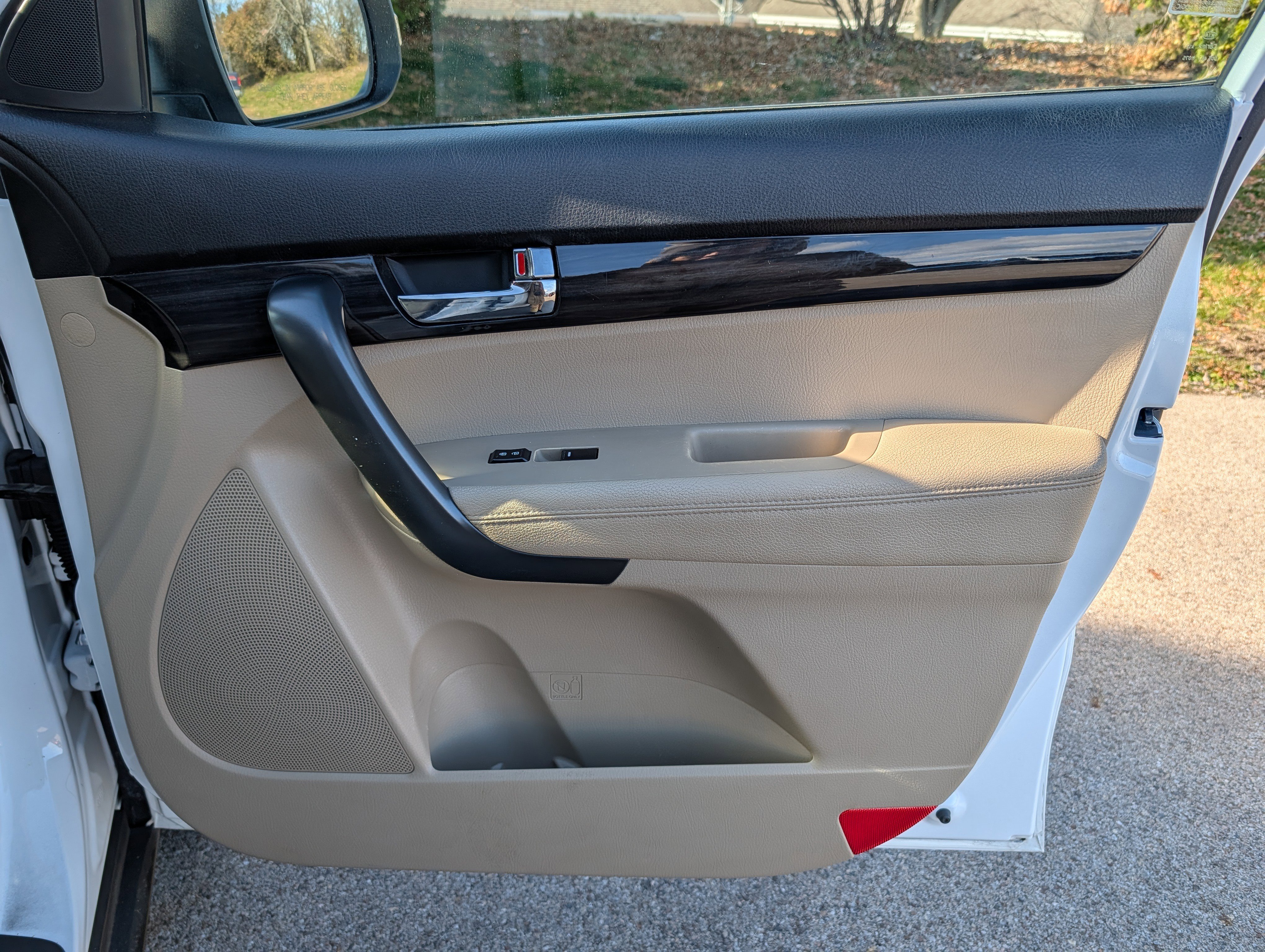 Used 2012 Kia Sorento LX w/ Convenience Pkg image 27