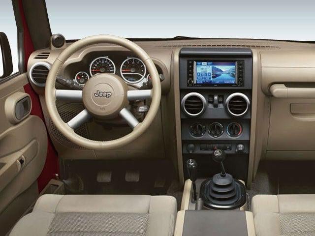 Used 2008 Jeep Wrangler Unlimited Rubicon w/ PWR Convenience Group AWD/4WD image 4