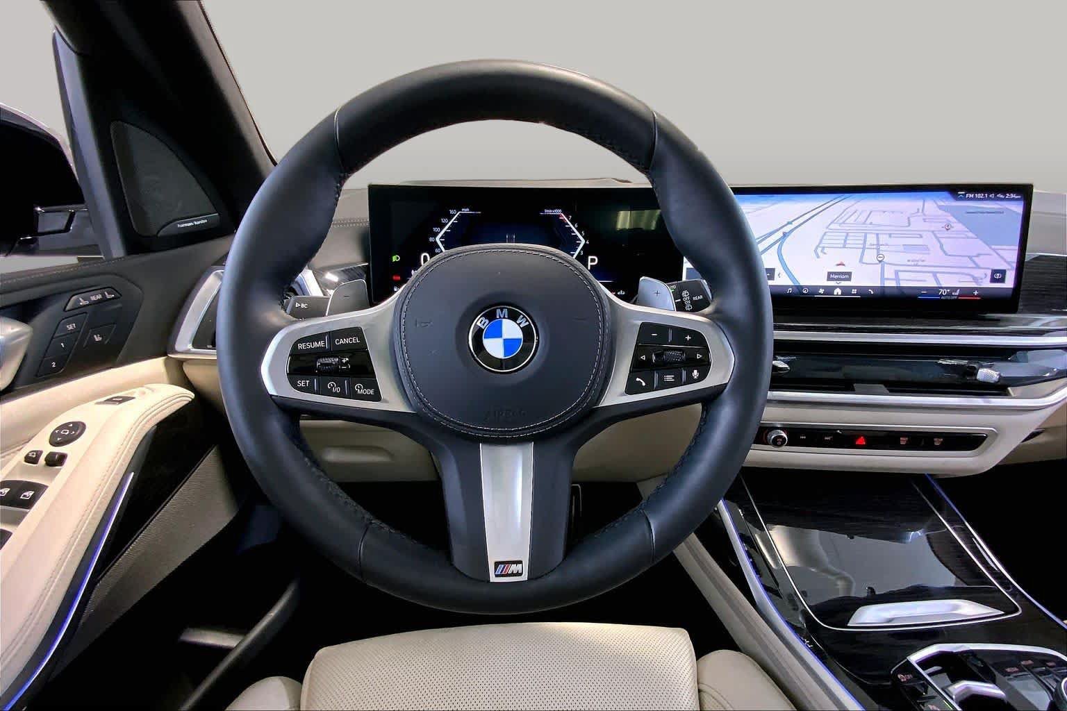 Used 2026 BMW X7 xDrive40i w/ M Sport Package AWD/4WD image 5