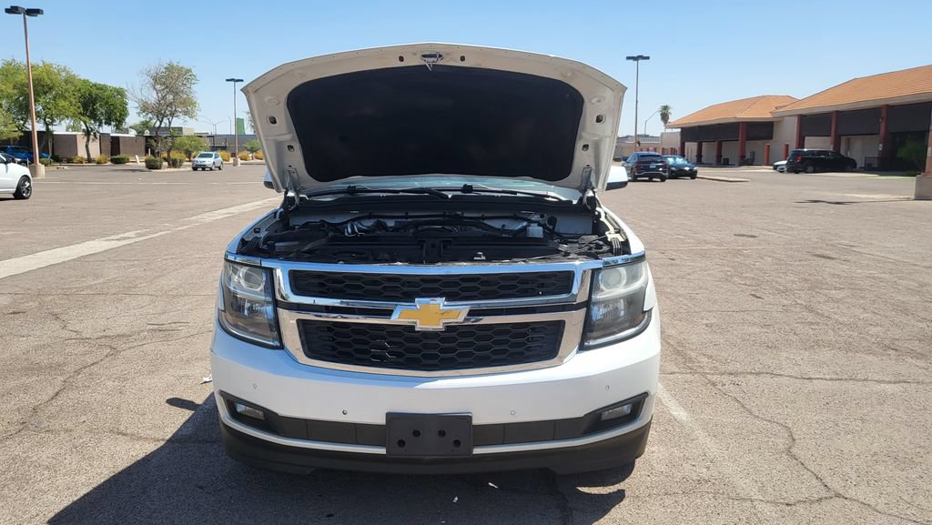 Used 2017 Chevrolet Suburban LT RWD image 49