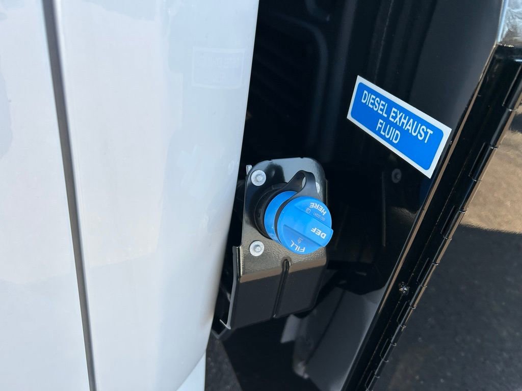 New 2026 Ford F550 4x4 Supercab Super Duty image 31