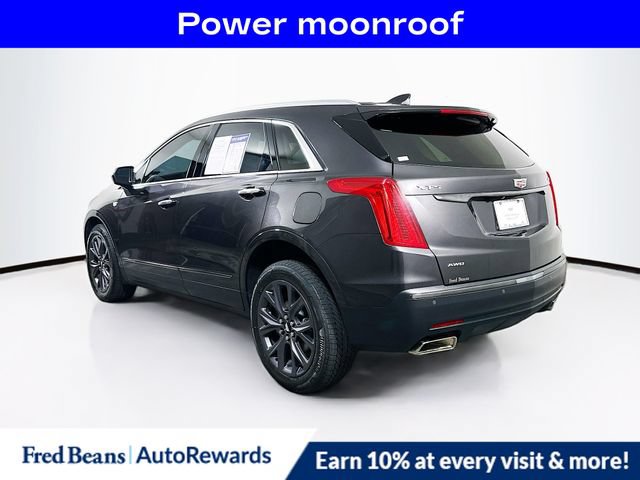 Used 2018 Cadillac XT5 Luxury w/ LPO, Black Ice Package AWD/4WD image 6