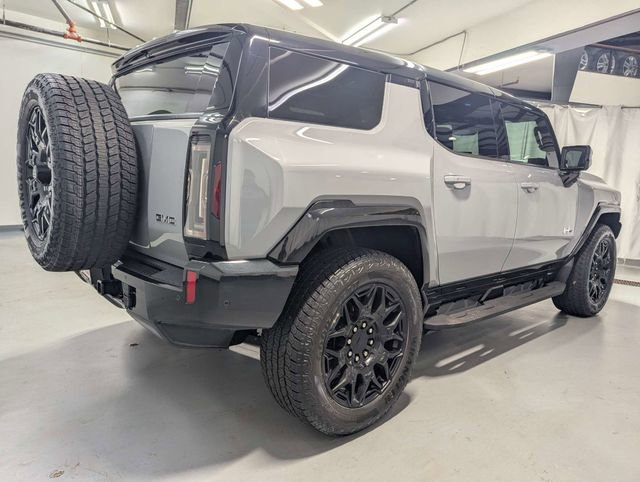Used 2024 GMC Hummer EV 2X w/ LPO, Illumination Package image 3