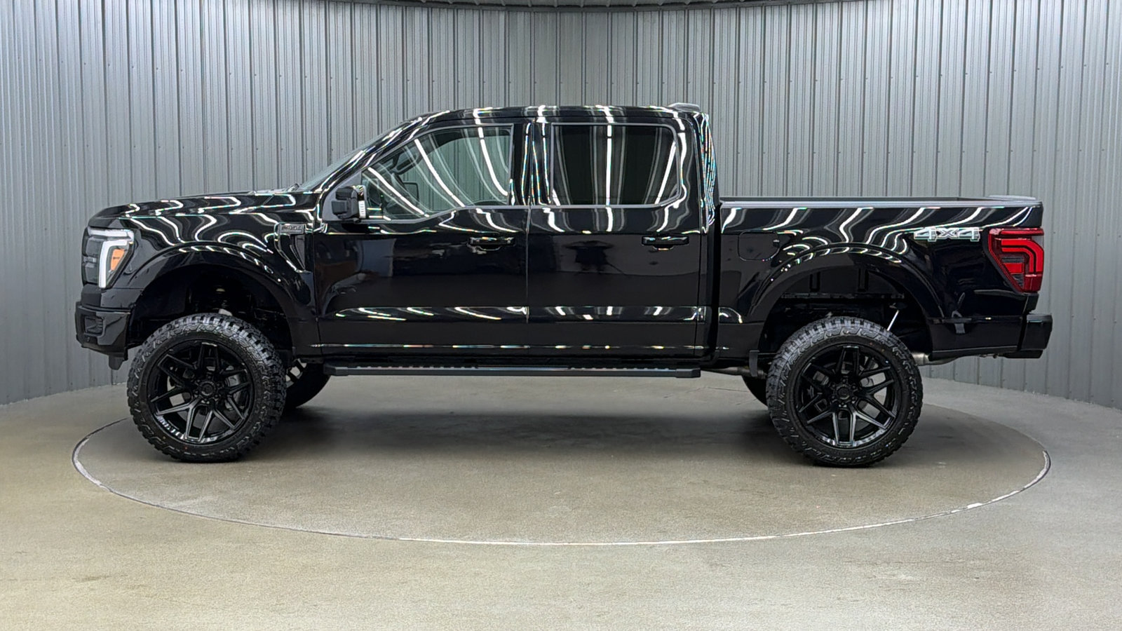 Used 2026 Ford F150 Lariat AWD/4WD image 2
