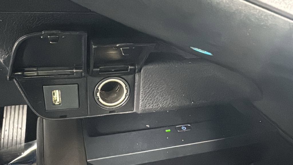 Used 2023 Toyota Camry XLE w/ Protection Package (Q2) (TMS) image 25