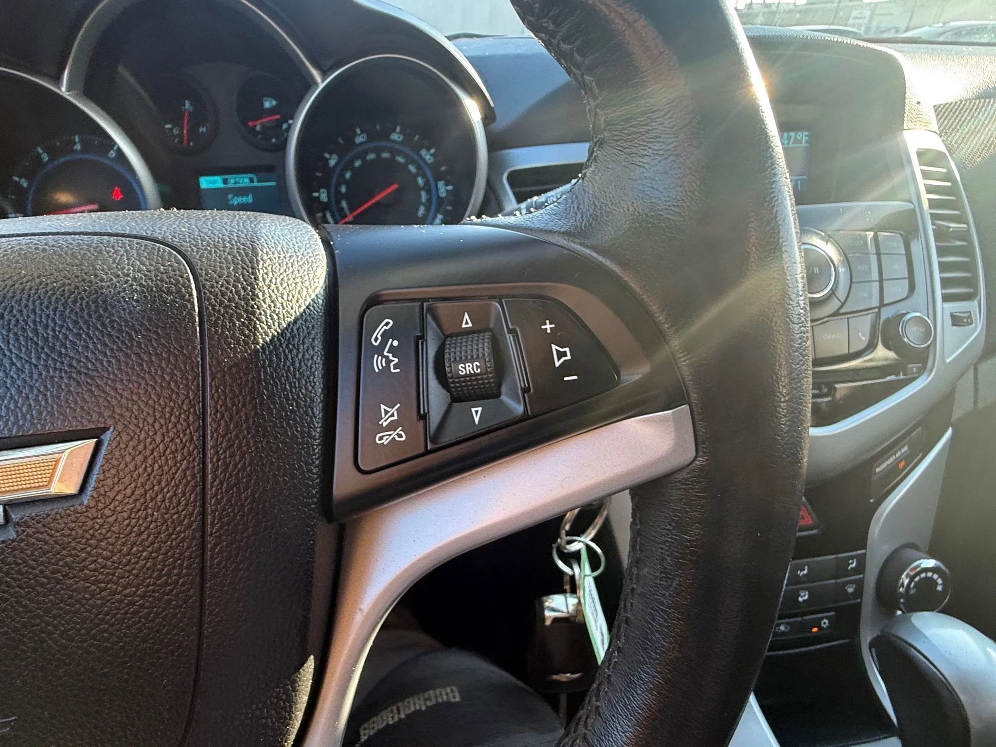 Used 2014 Chevrolet Cruze LT image 13