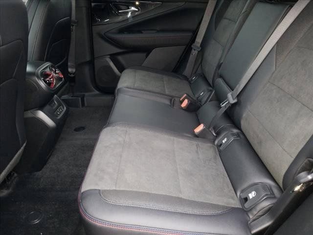 New 2025 Chevrolet Blazer EV RS w/ Super Cruise Package AWD/4WD image 8