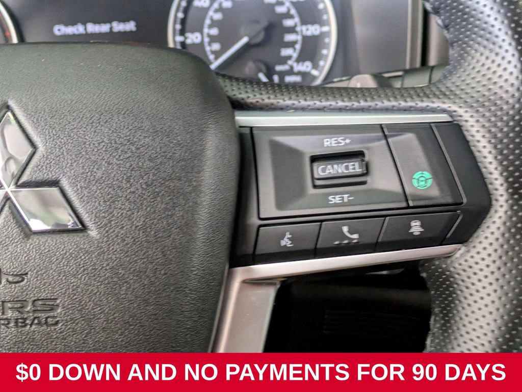 Used 2025 Mitsubishi Outlander SE AWD/4WD image 21