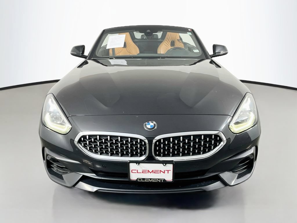 Used 2021 BMW Z4 sDrive30i w/ Premium Package RWD image 2