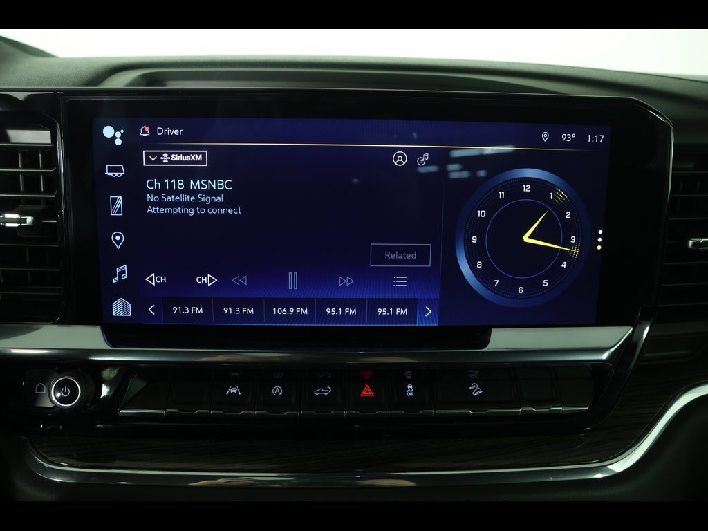 Used 2024 Chevrolet Silverado 1500 LT w/ Z71 Off-Road Package image 30