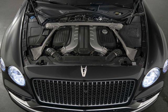 Used 2020 Bentley Flying Spur W12 AWD/4WD image 37