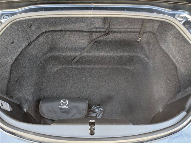 Used 2025 MAZDA MX-5 Miata RF Grand Touring RWD image 6