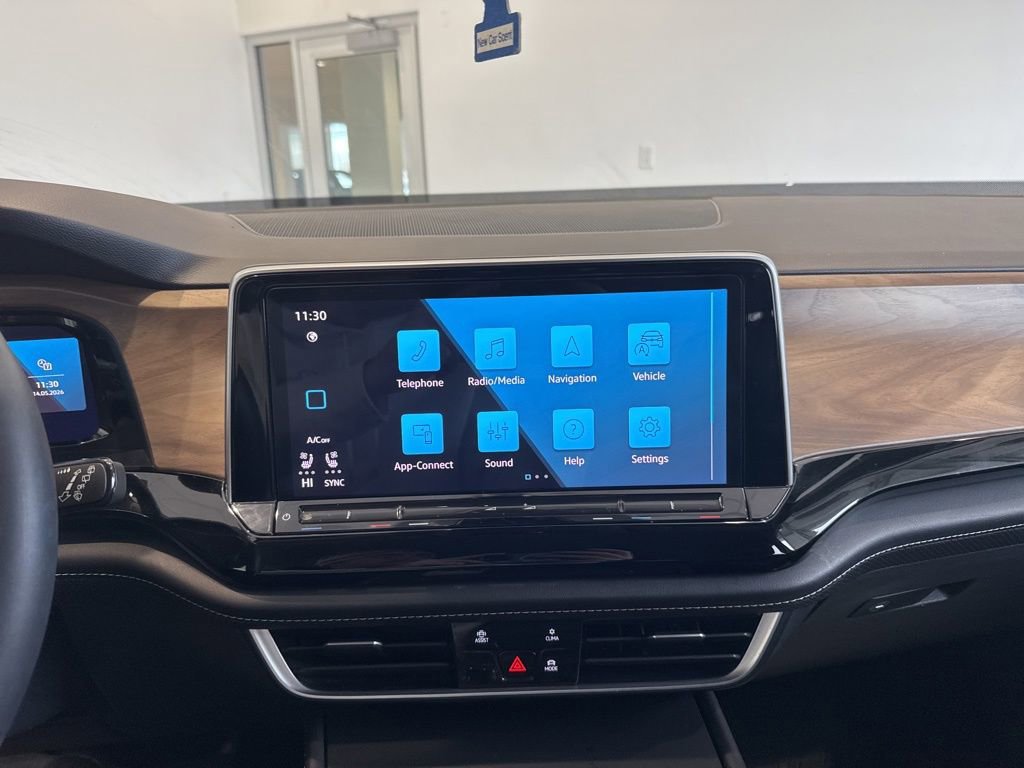 Used 2024 Volkswagen Atlas SE image 22