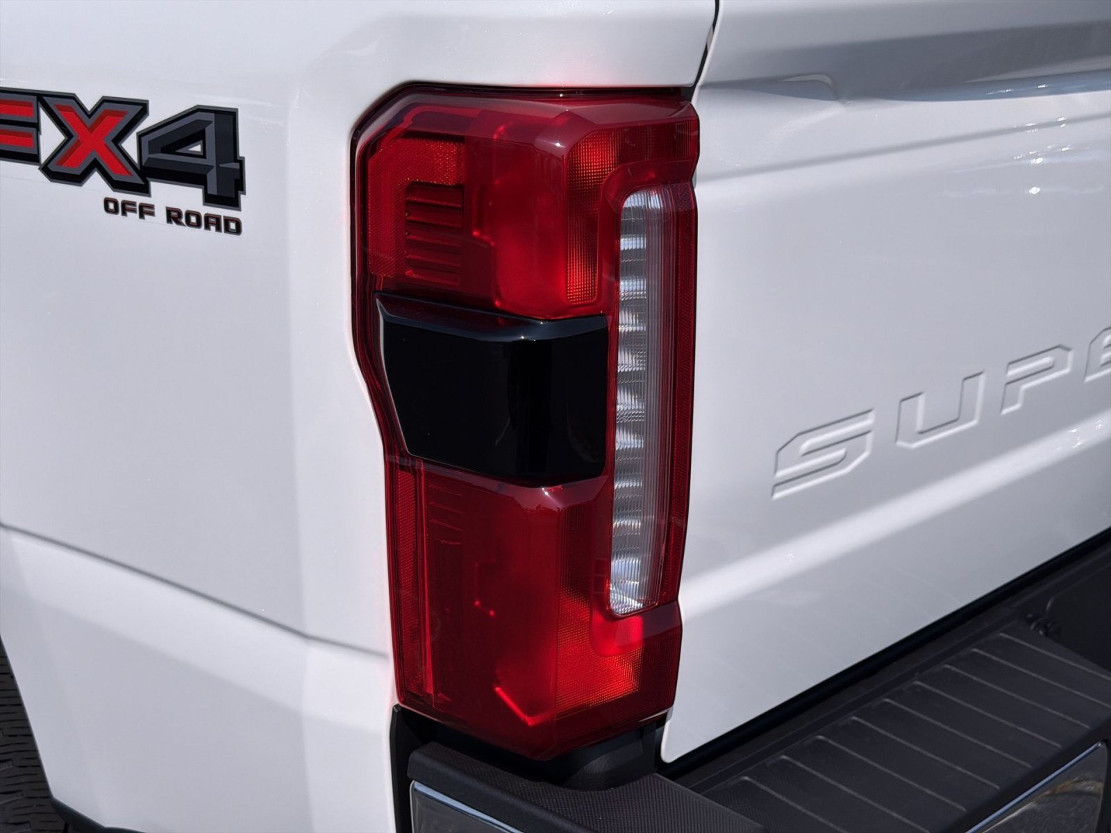 New 2026 Ford F250 Lariat w/ Chrome Package AWD/4WD image 17