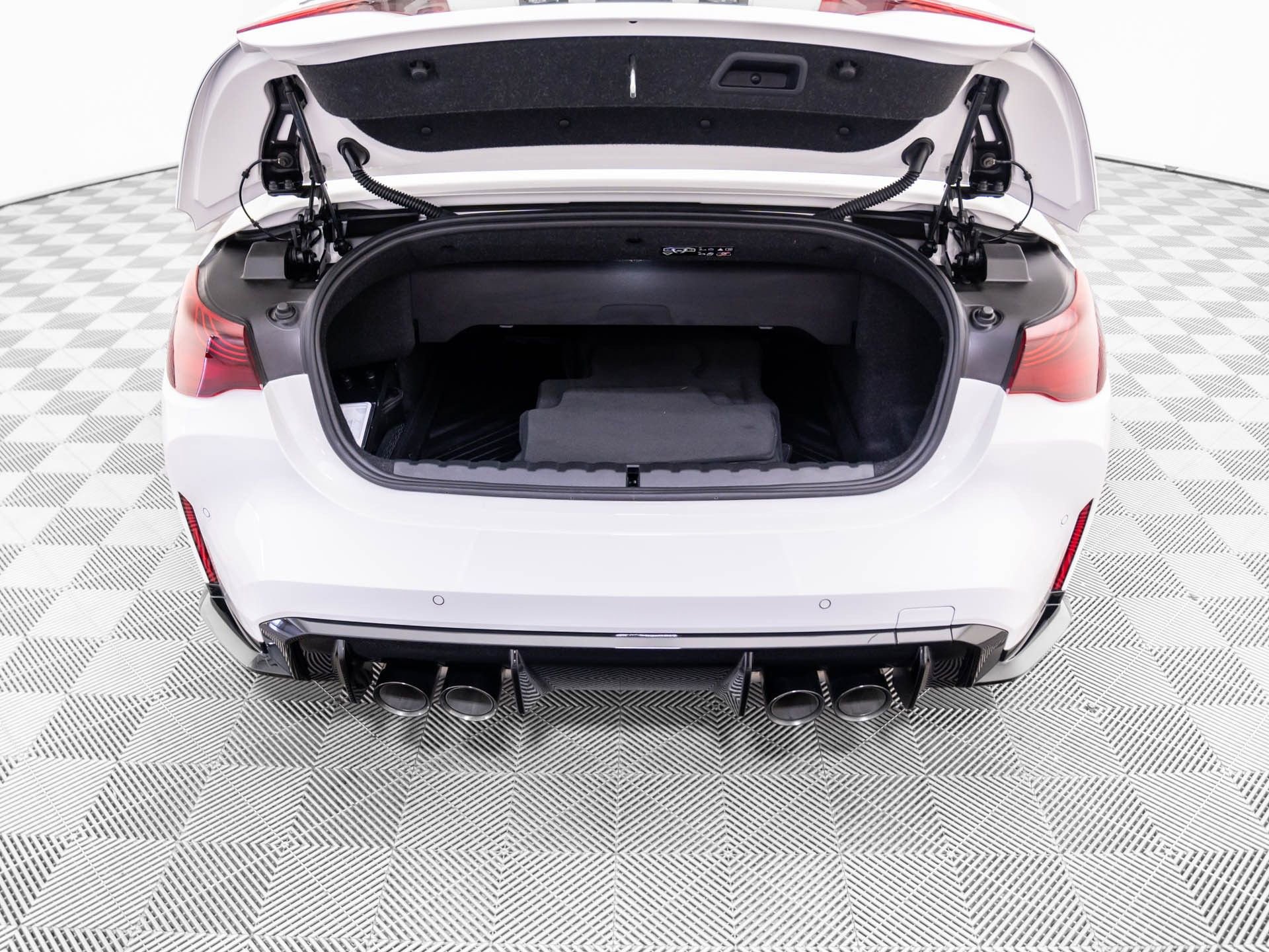 Certified 2025 BMW M4 xDrive Competition w/ M Driver's Package image 32