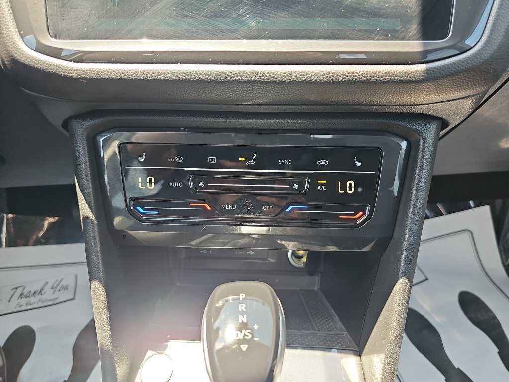 Used 2023 Volkswagen Tiguan SE FWD image 23